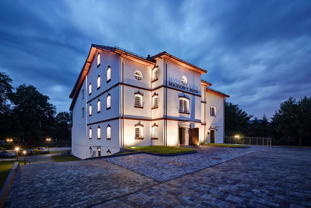 Hotel Miodowy Mlyn Opatow  Εξωτερικό φωτογραφία